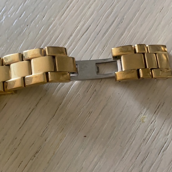 Coach watch - Picture 2 of 2